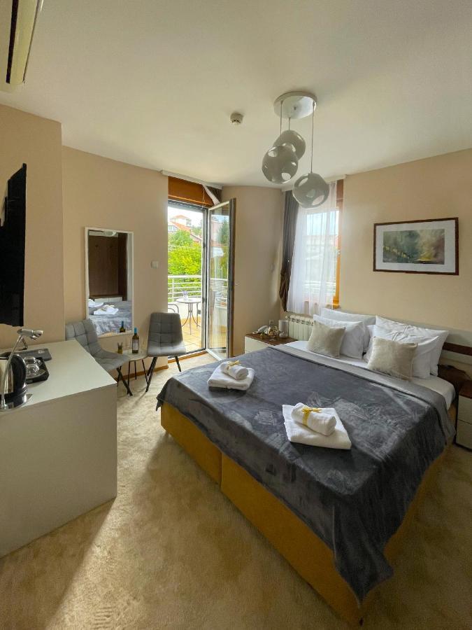 Freya Spa Apartments Ni 외부 사진